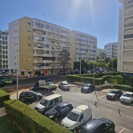 Pool&balcony Downtown Portimao Faia 202 Flat * 普拉亚-达罗沙